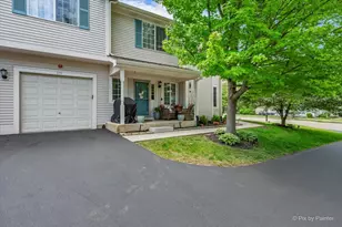 535 Foxridge Dr, Fox Lake, IL 60020 - Photo 4