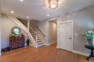 1045 N 5th Ave, Saint Charles, IL 60174 - Photo 14