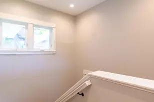 1045 N 5th Ave, Saint Charles, IL 60174 - Photo 42