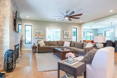 1045 N 5th Avenue, Saint Charles, IL 60174 - Photo 20