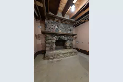 1045 N 5th Avenue, Saint Charles, IL 60174 - Photo 56