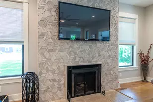 1045 N 5th Ave, Saint Charles, IL 60174 - Photo 22
