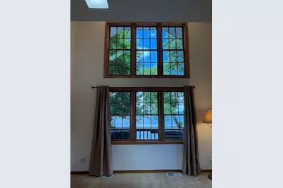 10 E Lake Shore Drive, Round Lake Park, IL 60073 - Photo 12