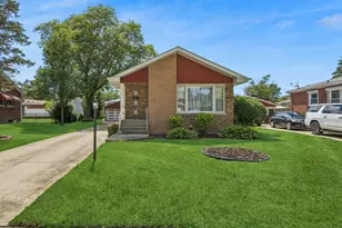 734 Campbell Ave, Chicago Heights, IL 60411 - Photo 1