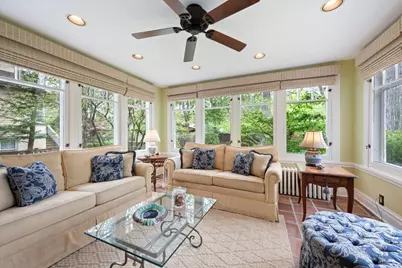 2311 Park Place, Evanston, IL 60201 - Photo 12