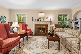 3130 Thayer St, Evanston, IL 60201 - Photo 2