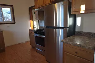 634 W Ridgeland Ave, Waukegan, IL 60085 - Photo 14
