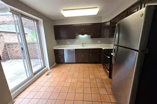 1111 S Waukegan Road S, Lake Forest, IL 60045 - Photo 12