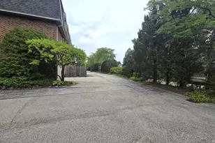 1111 S Waukegan Road S, Lake Forest, IL 60045 - Photo 36