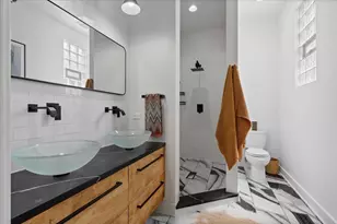 610 N Damen Ave, Chicago, IL 60622 - Photo 16