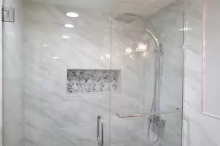 6632 W 64th Pl, Chicago, IL 60638 - Photo 14