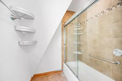 3819 N Kilpatrick Avenue, Chicago, IL 60641 - Photo 22