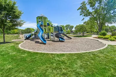 [Address not provided], Villa Park, IL 60181 - Photo 32