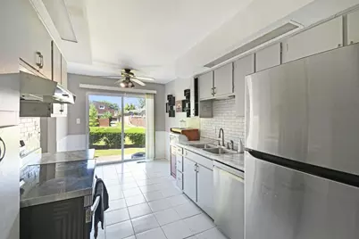[Address not provided], Villa Park, IL 60181 - Photo 10