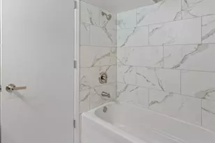 6802 S Champlain Ave, Chicago, IL 60637 - Photo 22