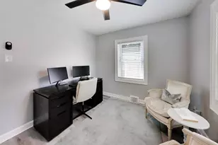 810 S Jackson St, Hinsdale, IL 60521 - Photo 10