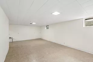 220 Voltz Rd, Northbrook, IL 60062 - Photo 24