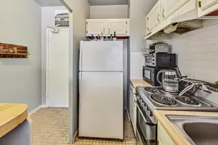 2909 N Sheridan Rd, Chicago, IL 60657 - Photo 16