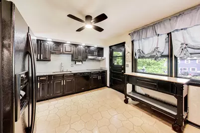 [Address not provided], Mount Prospect, IL 60056 - Photo 8