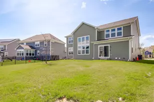 3324 Sage Cir, Mundelein, IL 60060 - Photo 26