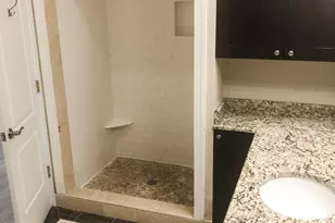 3319 N Southport Ave, Chicago, IL 60657 - Photo 14