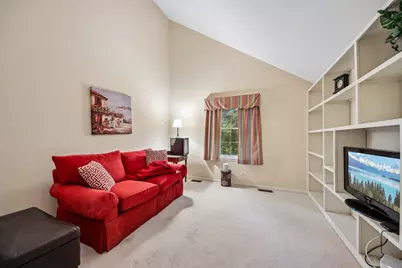 1544 Laurel Oaks Drive, Streamwood, IL 60107 - Photo 12