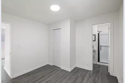 2622 N Central Park Avenue, Chicago, IL 60647 - Photo 26