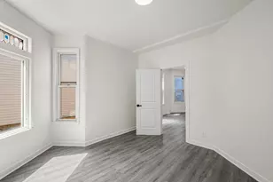 2622 N Central Park Ave, Chicago, IL 60647 - Photo 4
