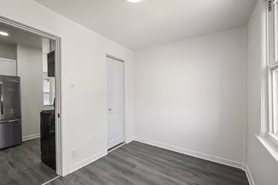 2622 N Central Park Avenue, Chicago, IL 60647 - Photo 10