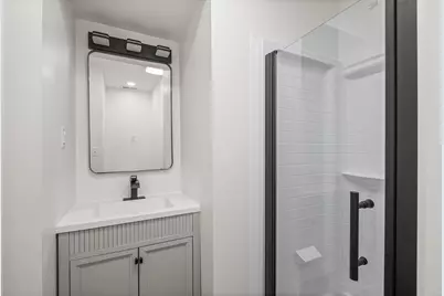 2622 N Central Park Avenue, Chicago, IL 60647 - Photo 24
