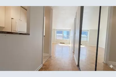 720 W Gordon Terrace #10B, Chicago, IL 60613 - Photo 8
