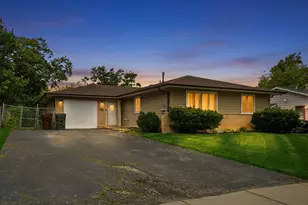 17790 Harvard Ln, Country Club Hills, IL 60478 - Photo 2