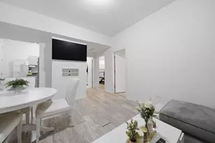 4409 N Sacramento Ave, Chicago, IL 60625 - Photo 4