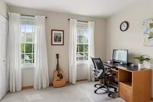 1289 Narragansett Dr, Carol Stream, IL 60188 - Photo 10