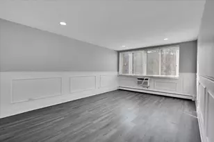 9725 S Karlov Ave, Oak Lawn, IL 60453 - Photo 6