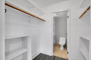 9725 S Karlov Ave, Oak Lawn, IL 60453 - Photo 16