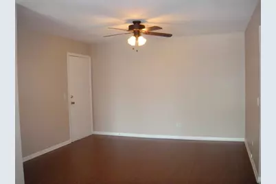 2343 Ogden Avenue #11, Downers Grove, IL 60515 - Photo 6