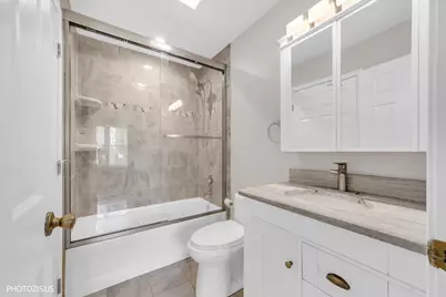 74 Bedford Road, Mundelein, IL 60060 - Photo 18