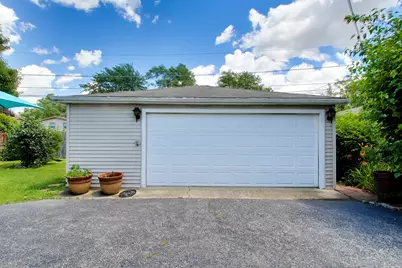 1081 Willson Drive, Des Plaines, IL 60016 - Photo 22