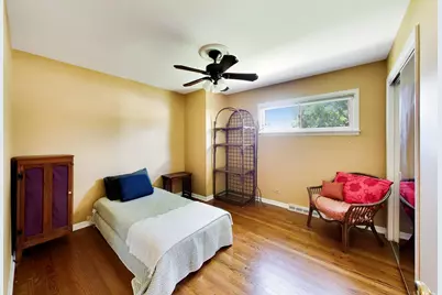 1081 Willson Drive, Des Plaines, IL 60016 - Photo 12
