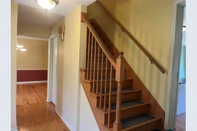 2221 Mayflower Drive, Aurora, IL 60506 - Photo 4