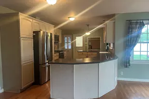 2221 Mayflower Dr, Aurora, IL 60506 - Photo 10