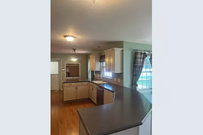 2221 Mayflower Drive, Aurora, IL 60506 - Photo 8