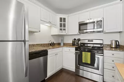 850 N Dewitt Place #13H, Chicago, IL 60611 - Photo 8