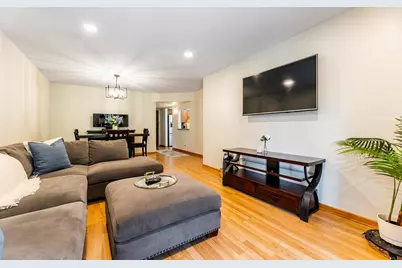 9332 Landings Lane #203D, Des Plaines, IL 60016 - Photo 4