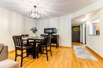 9332 Landings Lane #203D, Des Plaines, IL 60016 - Photo 6