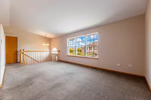 18118 Kirby Dr, Tinley Park, IL 60487 - Photo 2