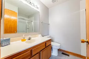18118 Kirby Dr, Tinley Park, IL 60487 - Photo 10