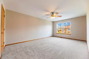 18118 Kirby Dr, Tinley Park, IL 60487 - Photo 8