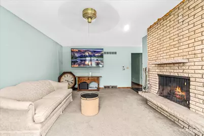 2270 Sans Souci Drive, Aurora, IL 60506 - Photo 4